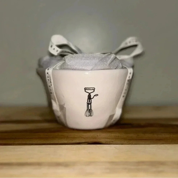 NWTS Set Of 4 Ceramic Nesting Measuring Cups From Rae Dunn Artisans Collection. - Picture 2 of 11